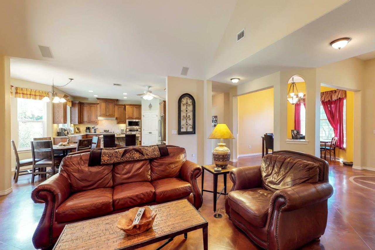 River Mountain Retreat Wimberley Esterno foto