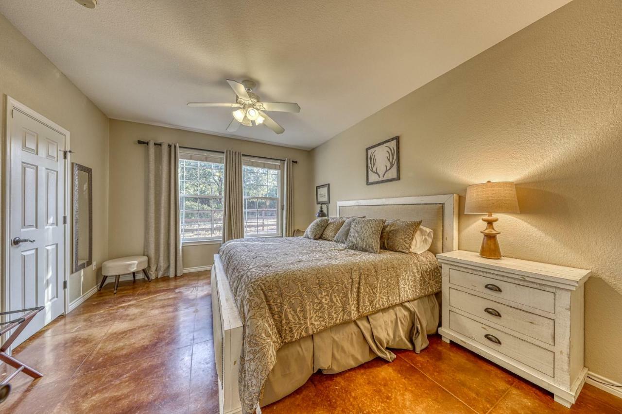 River Mountain Retreat Wimberley Esterno foto