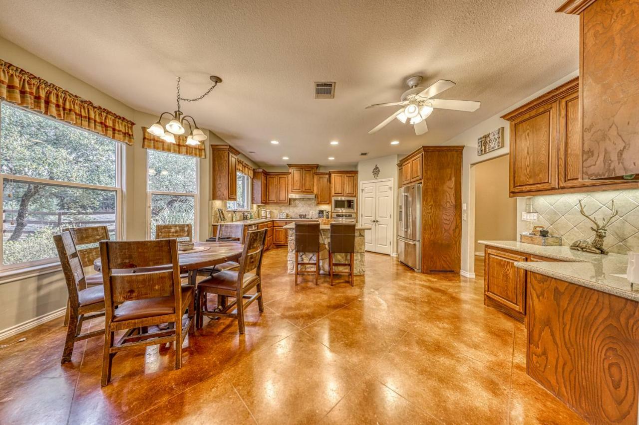 River Mountain Retreat Wimberley Esterno foto